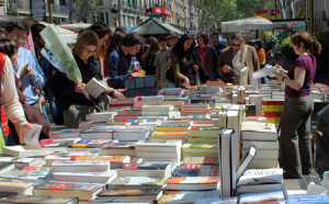 La lectura en Barcelona tiene su día grande en la Diada de Sant Jordi