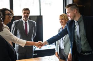 encontrar primer empleo estudiante