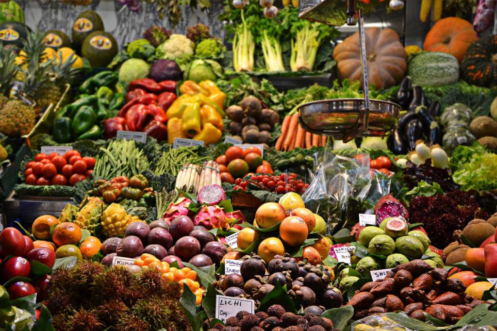 Las mejores vitaminas naturales para estudiantes en épocas de exámenes